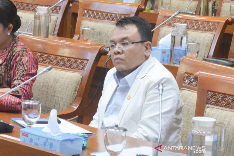 Anggota DPR Minta Komitmen Pemerintah Soal Kenaikan BPJS