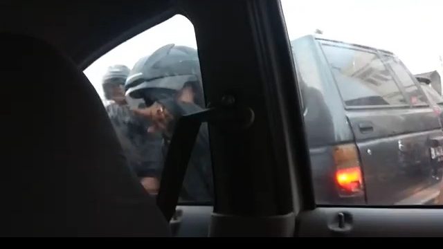 Pertanyakan Relaksasi Kredit, DPR: Debt Collector Masih Kejar Cicilan