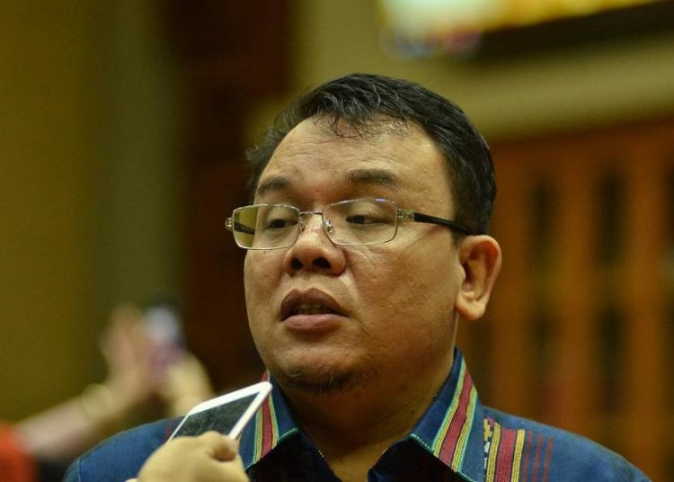 Saleh Partaonan Daulay Minta Warga Masyarakat Tenang