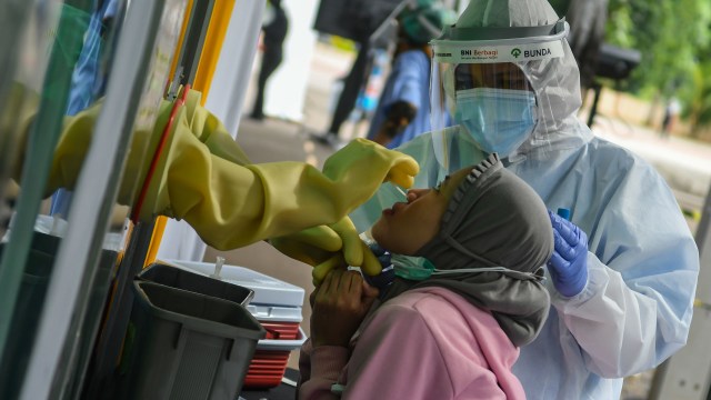 Positif Corona Masih Melonjak, Berdamai dengan Corona Dinilai Belum Saatnya