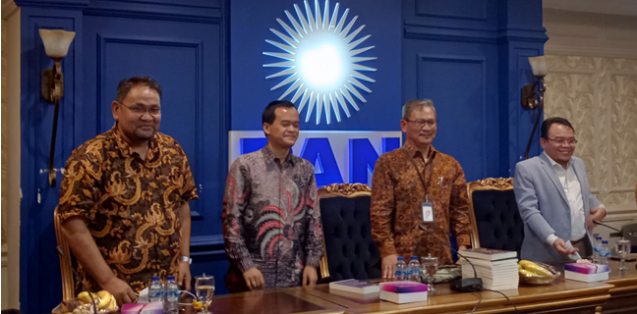 Zulhas ke Menkes Terawan: Kritik Saleh Daulay Memang Sering Bikin Kuping Merah, tapi Beliau Tulus