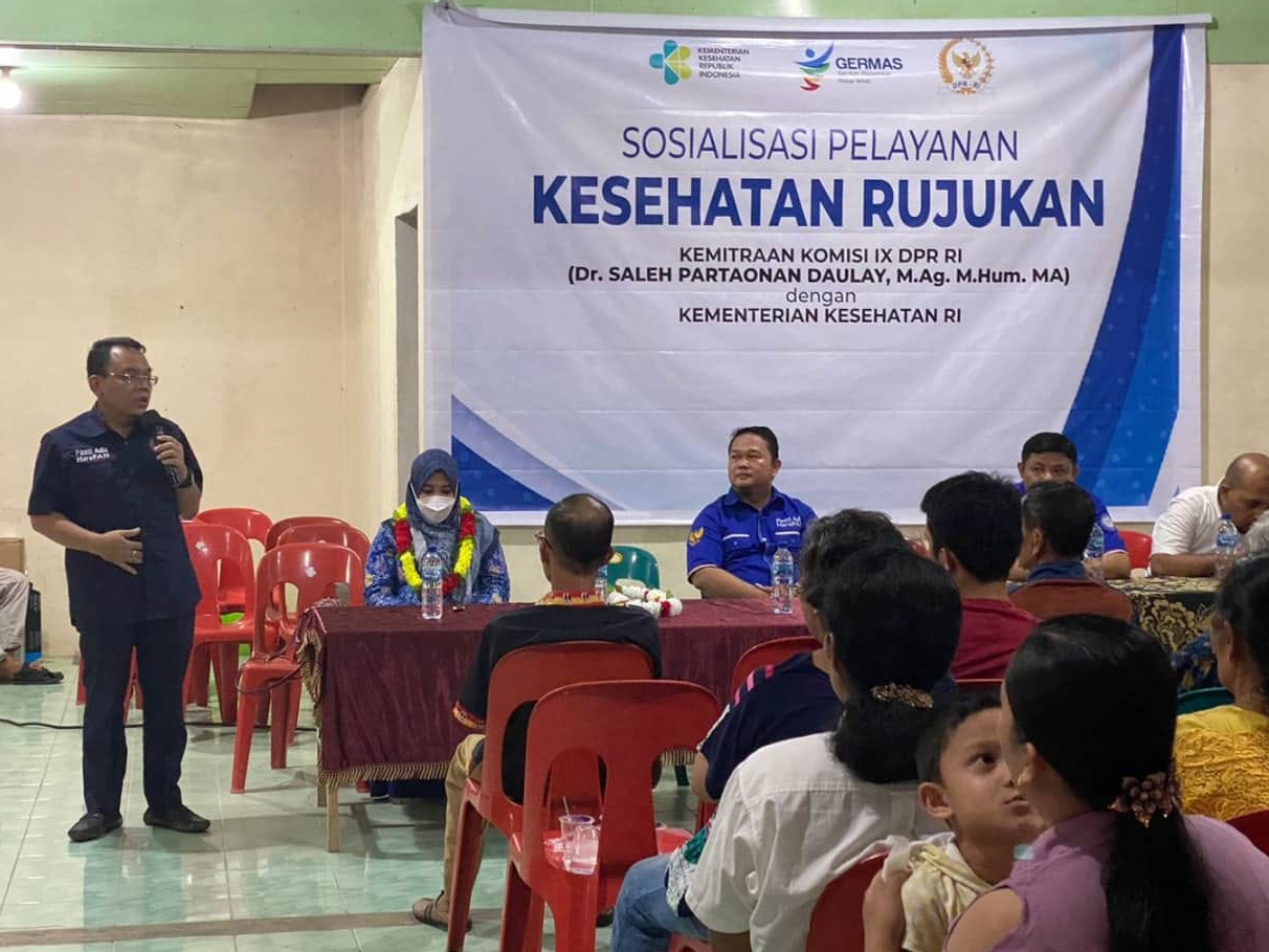Saleh Daulay melakukan Sosialisasi Pelayanan Kesehatan Rujukan di Kabupaten Nias Induk