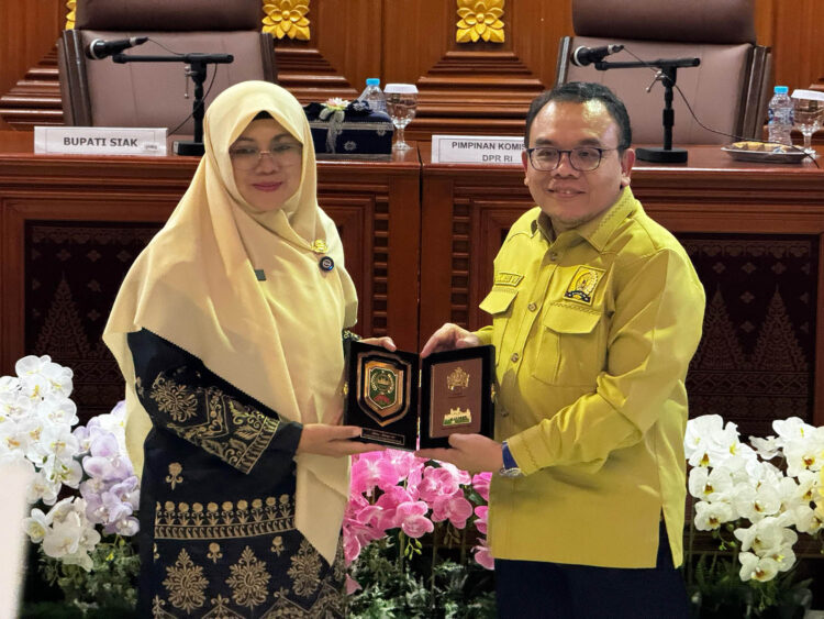 Saleh Partaonan Daulay dan Komisi VII DPR RI Serap Aspirasi Masyarakat Siak, Dorong Pengembangan Pariwisata Nasional