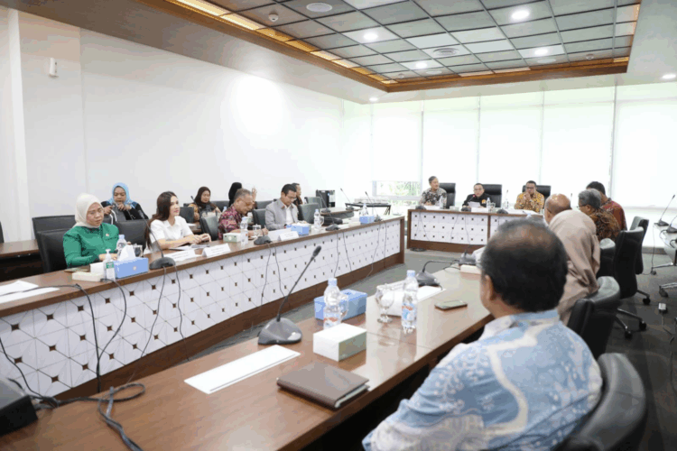 Bang Saleh Tegaskan Komisi VII DPR RI Dukung Penguatan BSN untuk Lindungi Kualitas Produk Nasional di Serpong