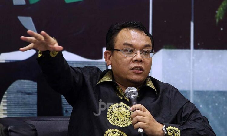 Guru Honorer Layak Bergembira atas Kenaikan Insentif Bulanan