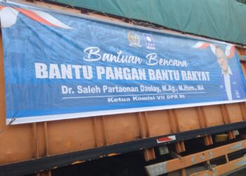 Gerak Cepat Bantu Korban Bencana, Saleh Daulay Salurkan Sembako dan Dirikan Dapur Umum