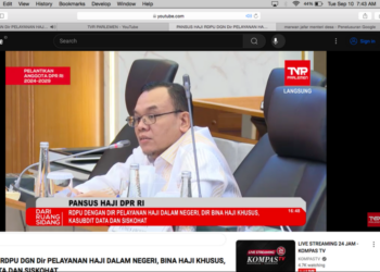 Menpar Ditegur Usai Pamer Penghargaan di DPR, Ketua Komisi: Kalau Enggak Mau Rapat Jangan Jadi Menteri